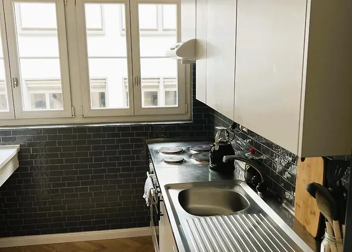 3 Old Town Huge Flat - Munster *