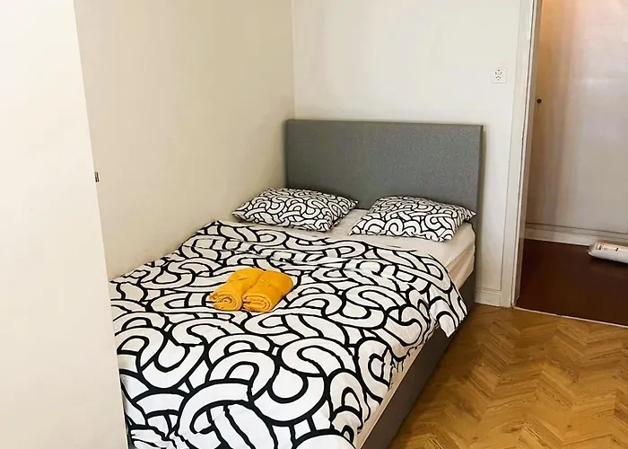 3 Old Town Huge Flat - Munster *